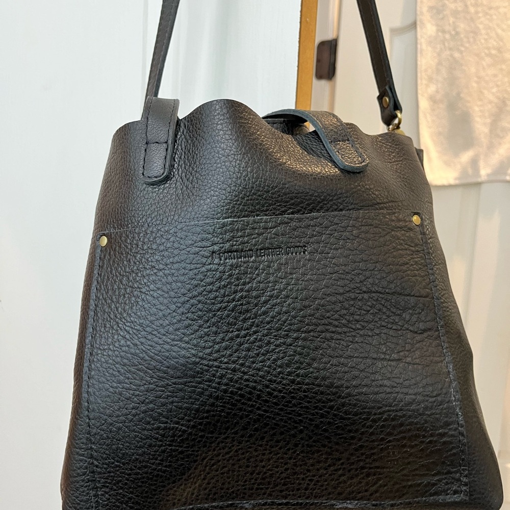 Portland Leather Goods AP Medium Crossbody